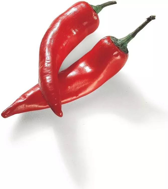 Pepers Rode Heet/ Chilipaprika punainen 12x250GR TR - Paprikat,Chilit - 5910 - 1