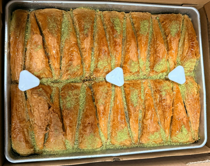 600421E EliteTriangle Baklava with Pistachio 3kg - Pakastemakeiset ja -jälkiruoat - 19113 - 1