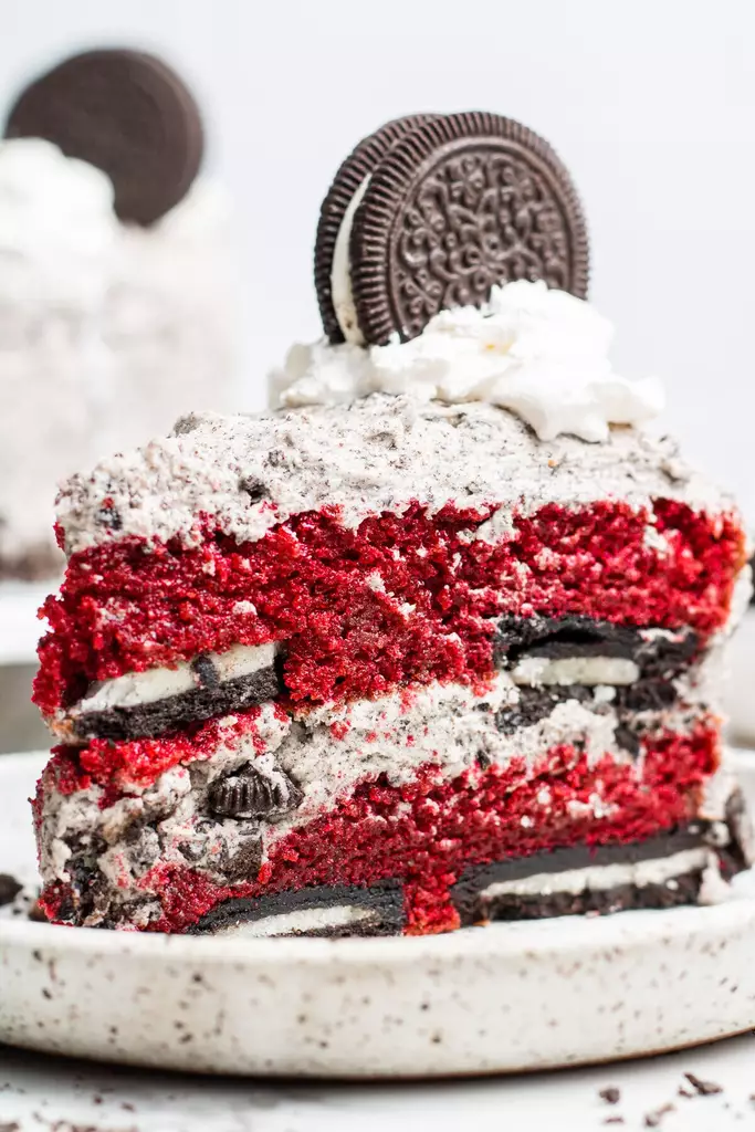 901905 Lamour Oreo Red Velvet Cake 1,65kg - Pakastemakeiset ja -jälkiruoat - 9238 - 1